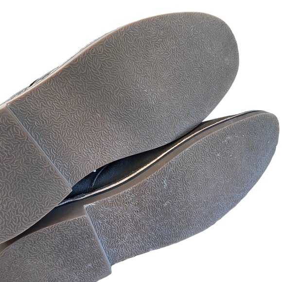 Kenneth Cole Reaction Gray Suede Chukka Boot Size 10